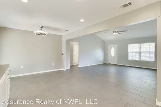 Building Photo - 3 br, 2 bath House - 4636 Eagle Way