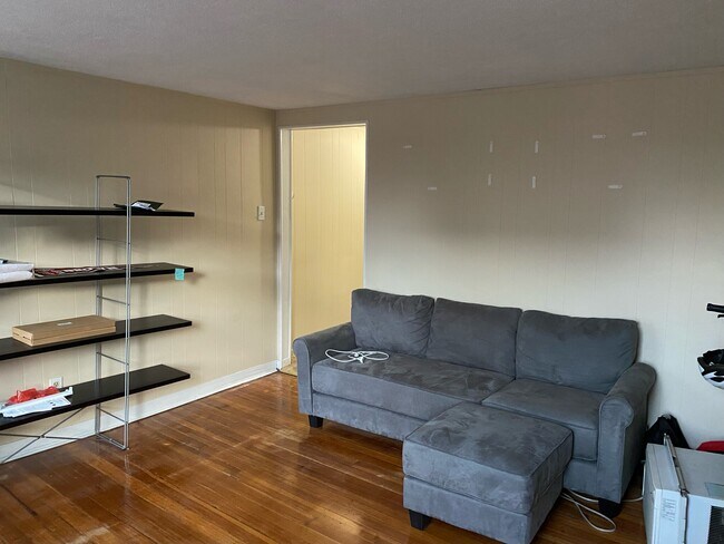 Building Photo - 288 Cambridge St