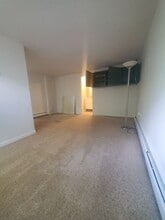 Building Photo - 1842 Canyon Blvd
