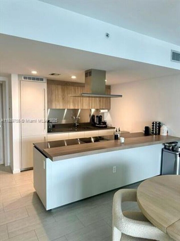 Foto principal - 1000 Brickell Plaza