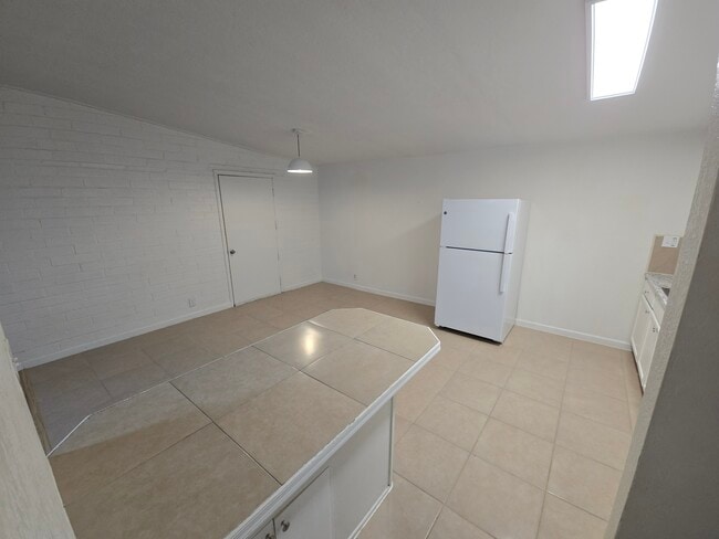 Kitchen/Dining - 2545 N Flanwill Blvd