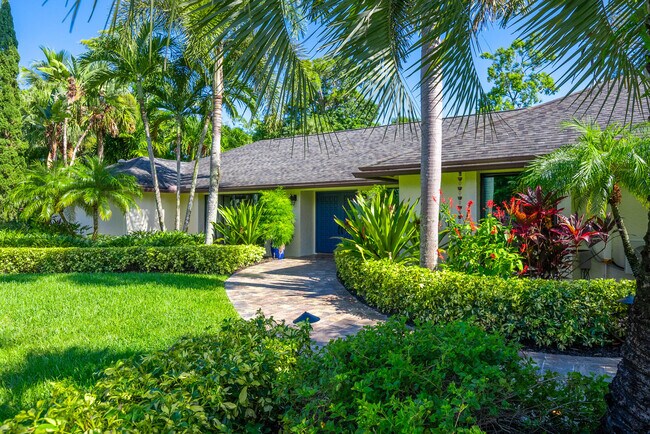 Building Photo - 12466 Quercus Ln