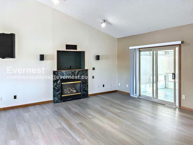 Foto del edificio - 4713 9th St Rd