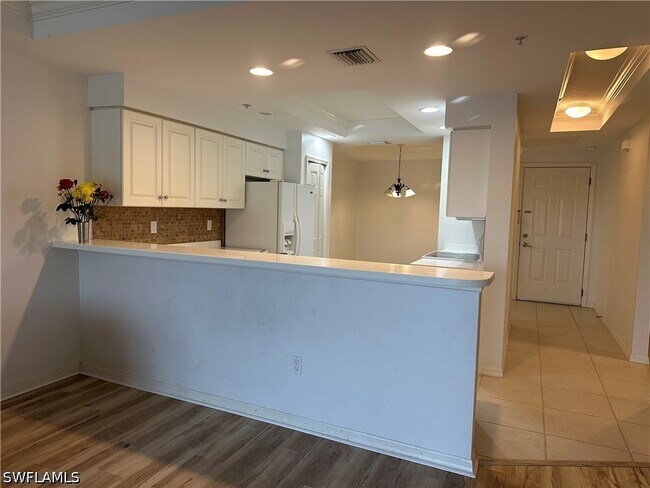 Building Photo - 1781 Four Mile Cove Pkwy