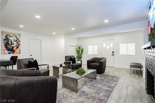 Foto del edificio - 1913 Birch St