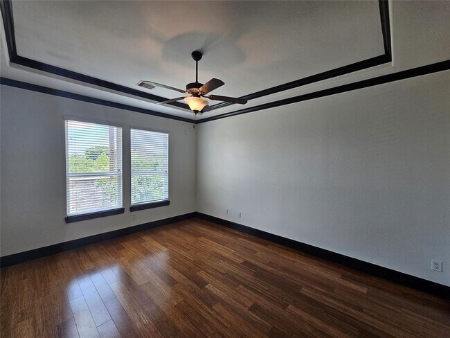 Foto del edificio - 6724 Keats Ave
