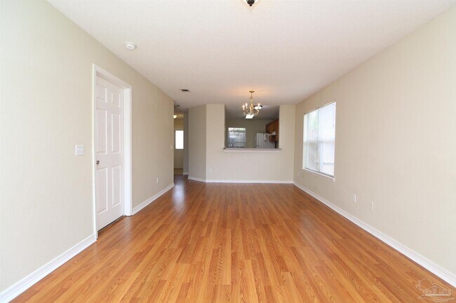 Building Photo - 2013 Marquesas Ln
