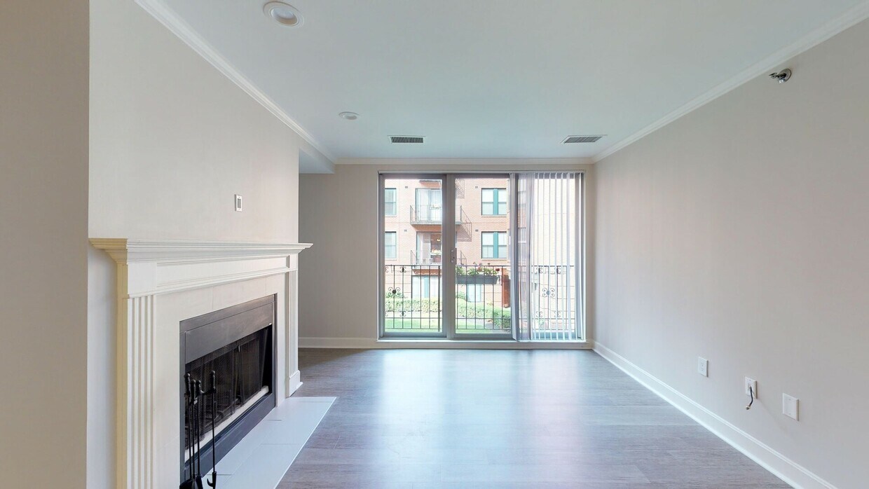 Primary Photo - 38 Holyoke St