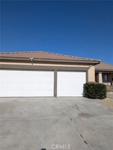 Building Photo - 14537 Oakdale Cir