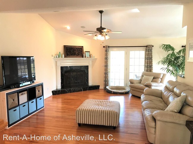 Foto del edificio - 4 br, 3 bath House - 87 Whitt Road