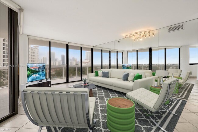 Foto del edificio - 3 br, 2 bath House - 20185 E Country Club ...