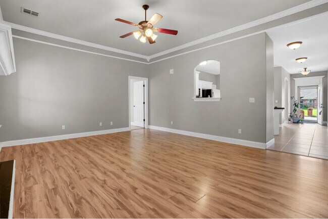 Photo - 808 Herron St House