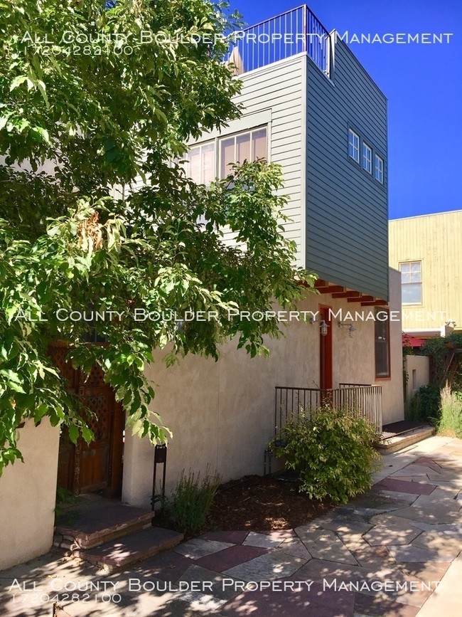 Building Photo - Beautiful Prospect Home with Rooftop Deck