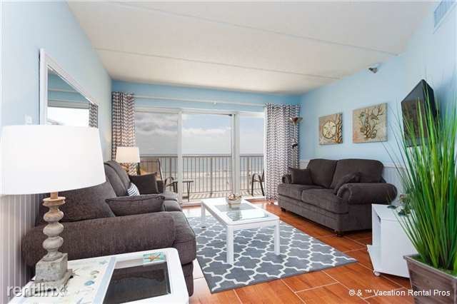 Foto principal - 10 11th Ave N