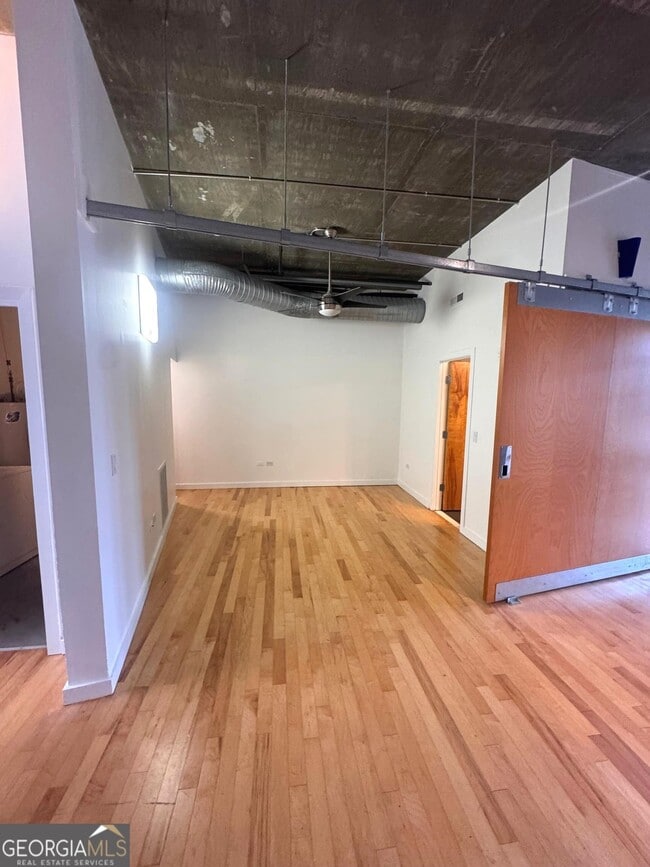 Foto del edificio - 2 Peachtree St NW