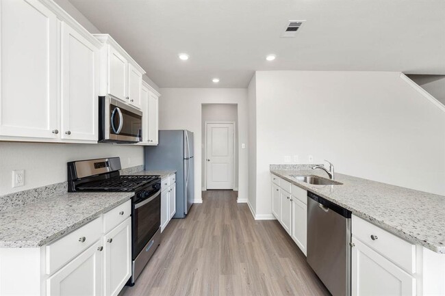 Foto del edificio - 8227 Blooming Meadow Ln
