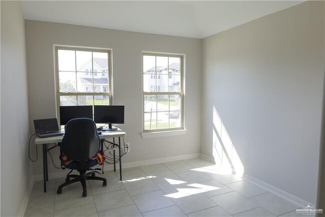 Foto del edificio - 13 N 33rd St