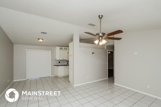 Foto del edificio - 1994 Trevino Cir