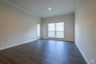 1BR/1BA, 820SF - Family Room - Sierra at Fall Creek