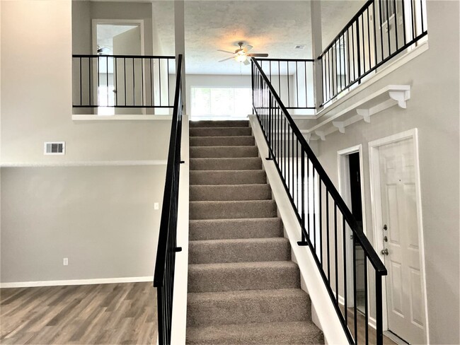 Building Photo - 2326 Meade Court