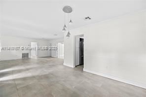 Foto del edificio - 4 br, 3 bath House - 510 Gerona Ave