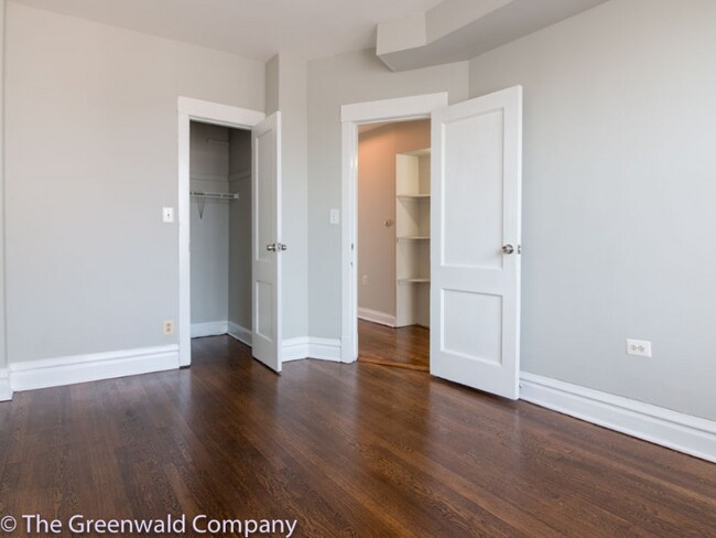 Foto del edificio - 3572 W Cortland St