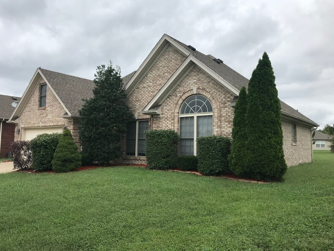 Primary Photo - All Brick 4 bedroom, 2 Bath Home