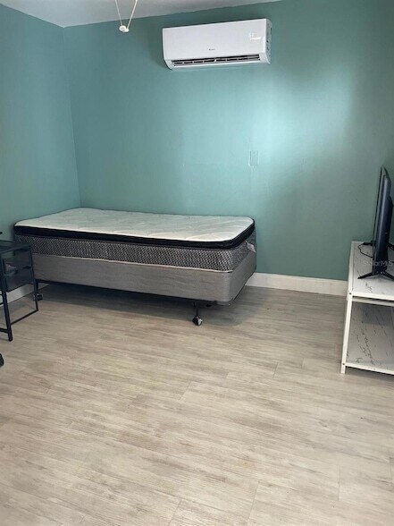 Foto del edificio - 8210 N Klondyke St