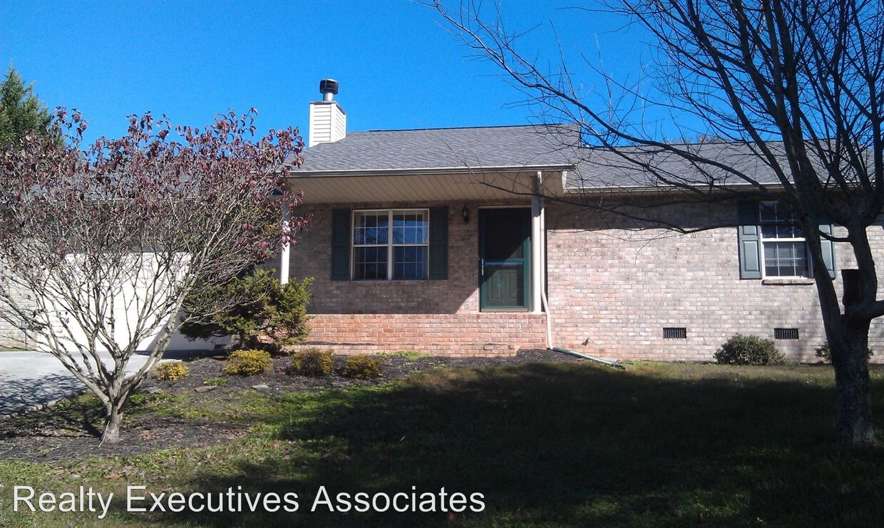 Foto principal - 3 br, 2 bath House - 3222 Granite Circle