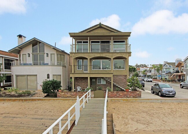 Building Photo - 111 E. Edgewater*