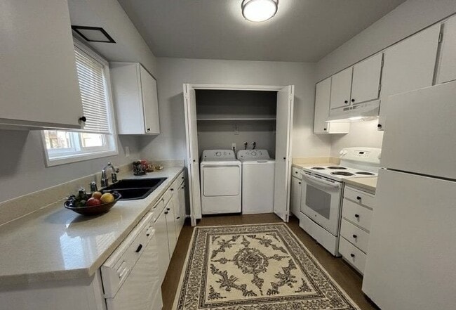 Foto del edificio - Heritage Townhomes