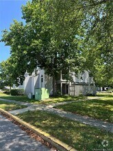 Building Photo - 28 Crown Knoll Ct