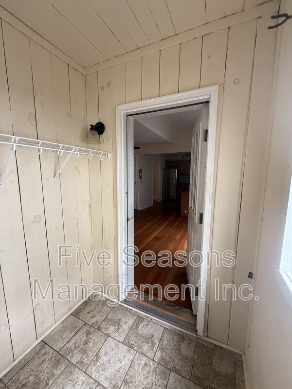 Foto del edificio - 138 N Champlain St