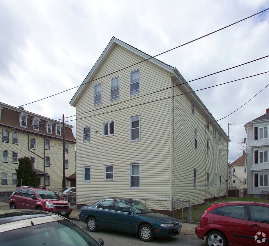 Building Photo - 201-205 Fountain St