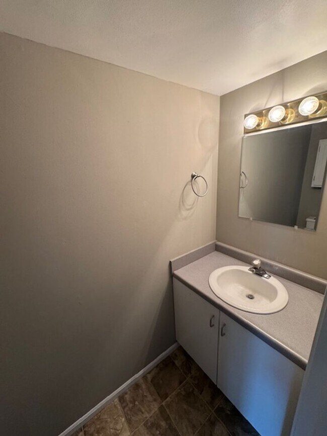 Foto del edificio - 1324 Lofton Way