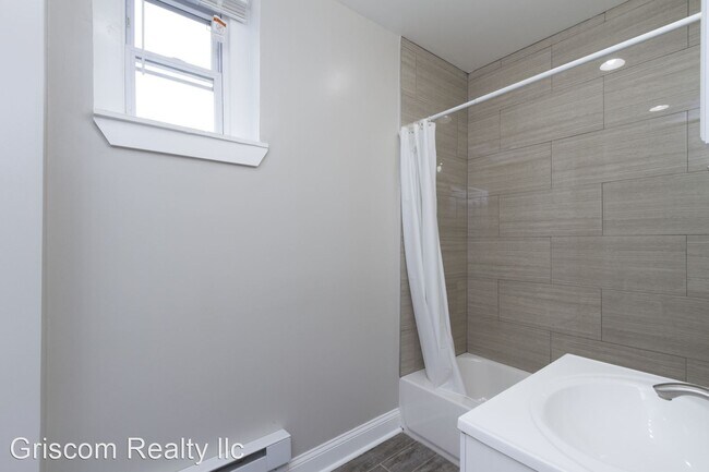 Building Photo - 3 br, 1 bath House - 4245 Tackawanna st