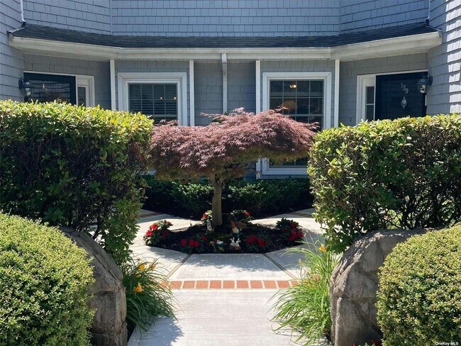Foto del edificio - 139 Lakebridge Dr N