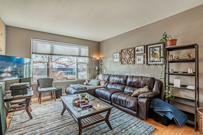Foto del edificio - 1716 Depew St
