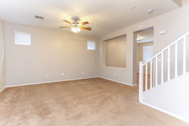 Foto del edificio - 10436 Scotch Elm Ave