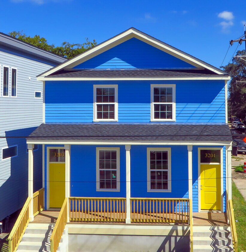 Front Elevation - 3201 Gravier St