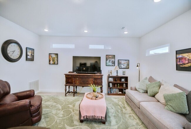 Foto del edificio - 971 Boardwalk Avenue, Centerton, AR 72719