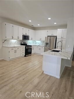 Foto del edificio - 4206 Vahan Ct