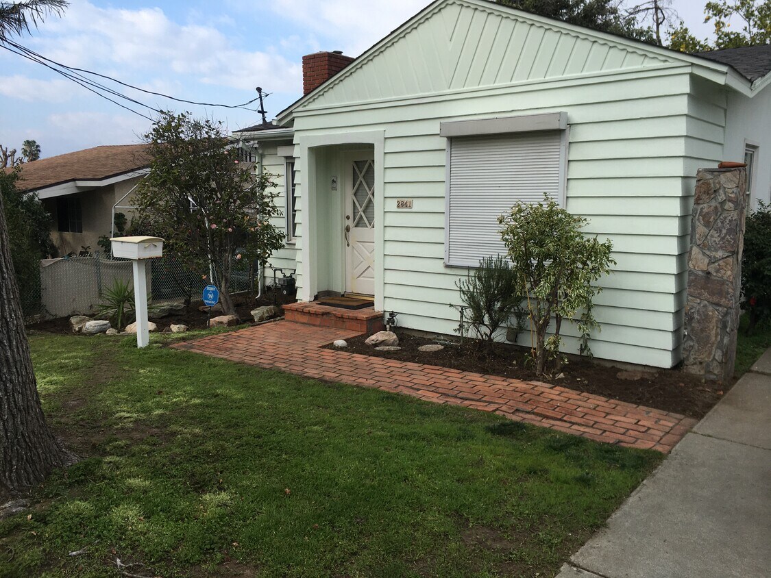 2841 N Olive Ave, Altadena, CA 91001 House Rental in Altadena, CA