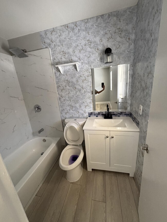 Foto del edificio - 7931 SW 10th Ct