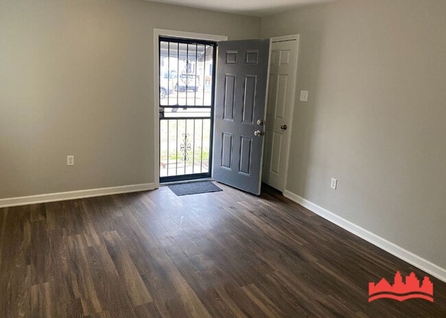 Foto del edificio - 3625 Vivia Ave