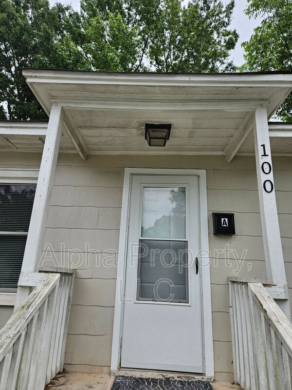 Foto principal - 100 Darlington Ave