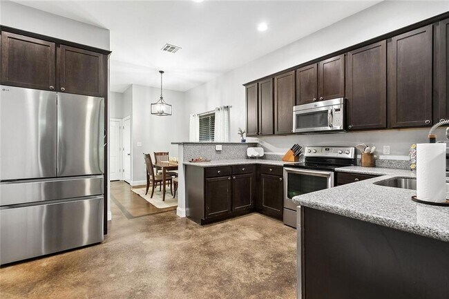 Foto del edificio - 1605 Labarre St