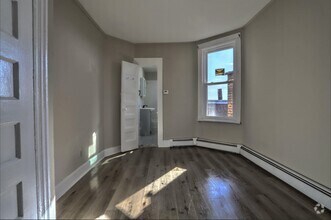 Building Photo - 743 Harrison Ave