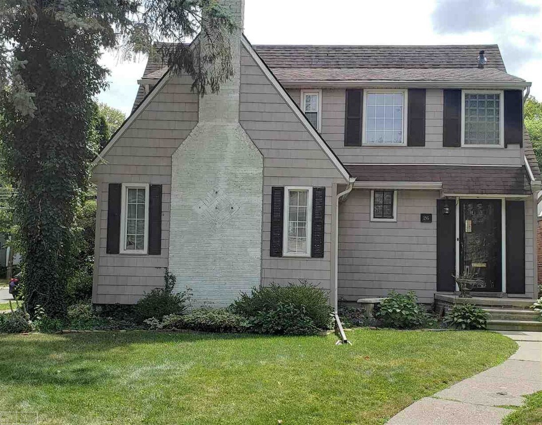 26 Village Ln, Grosse Pointe Park, MI 48230 House for Rent in Grosse