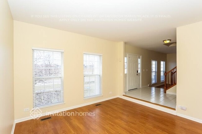 Foto del edificio - 290 S Annandale Dr